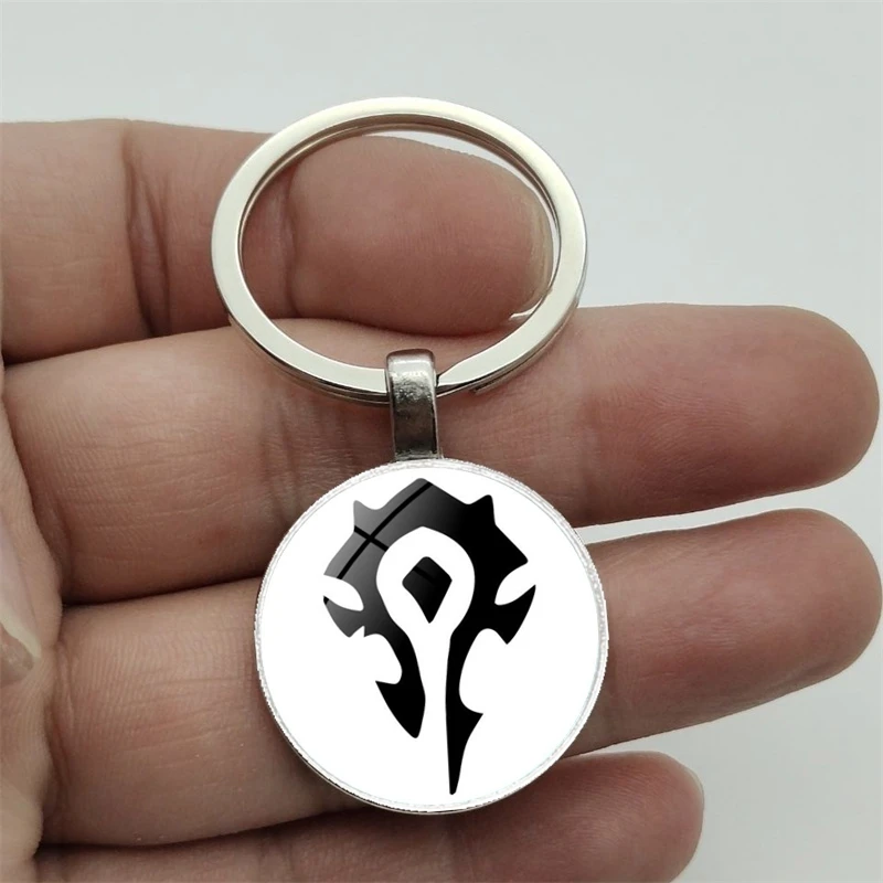 World of Warcraft Alliance Tribal Flag Logo Key Chain Dome Glass Pendant Game Souvenir Friendship Gift for Man and Woman Players