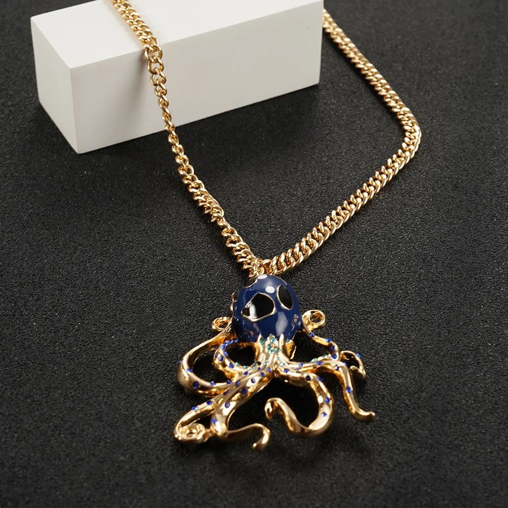 

Octopus Pendant Necklace Simple Color Design Marine Life Sweater Chain Festival Birthday Gift Party Jewelry New Year's Gift