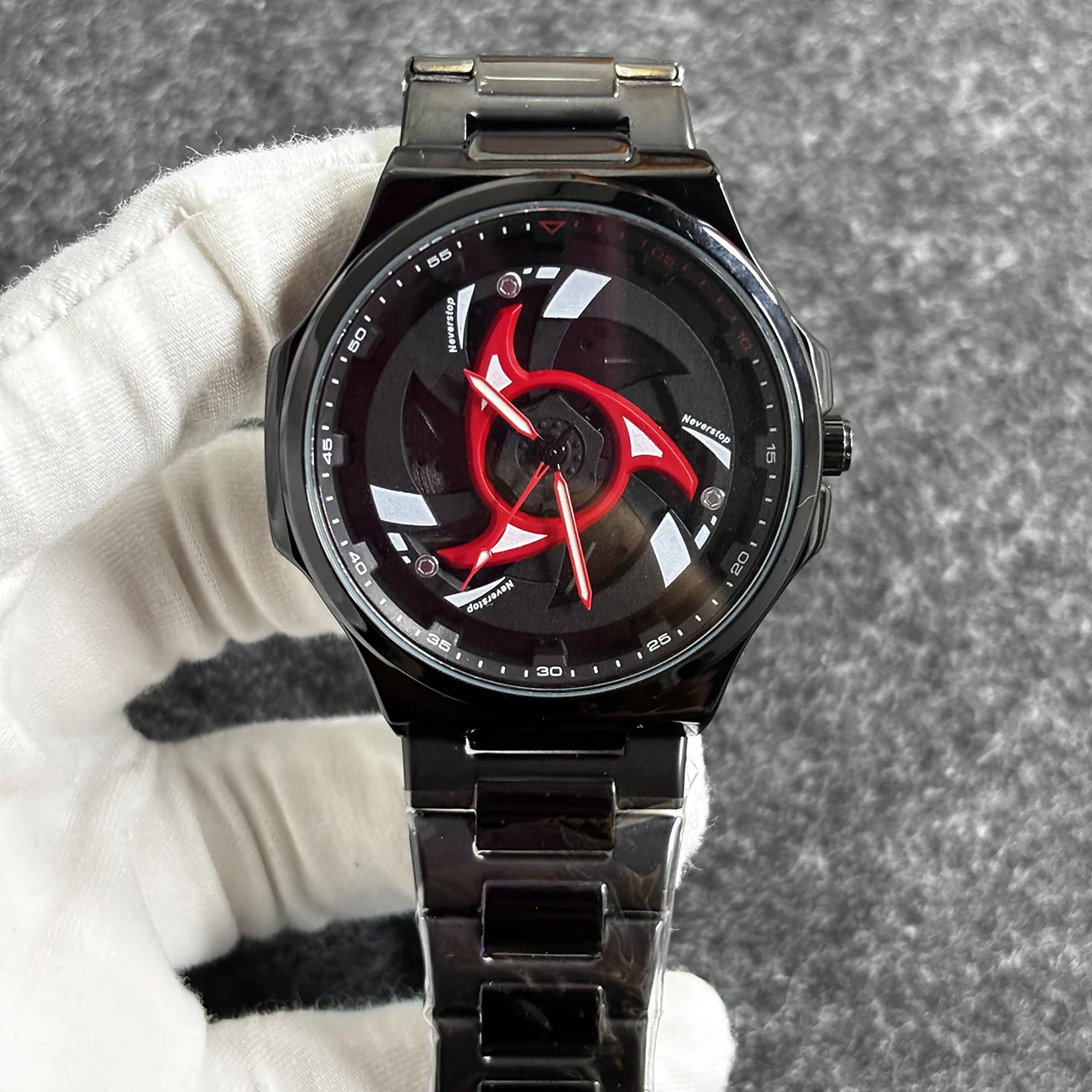 

Новые креативные мужские кварцевые часы 2026 года с вращающимся циферблатом, ремешком из нержавеющей стали, корпусом из сплава, водонепроницаемость 3 АТМ