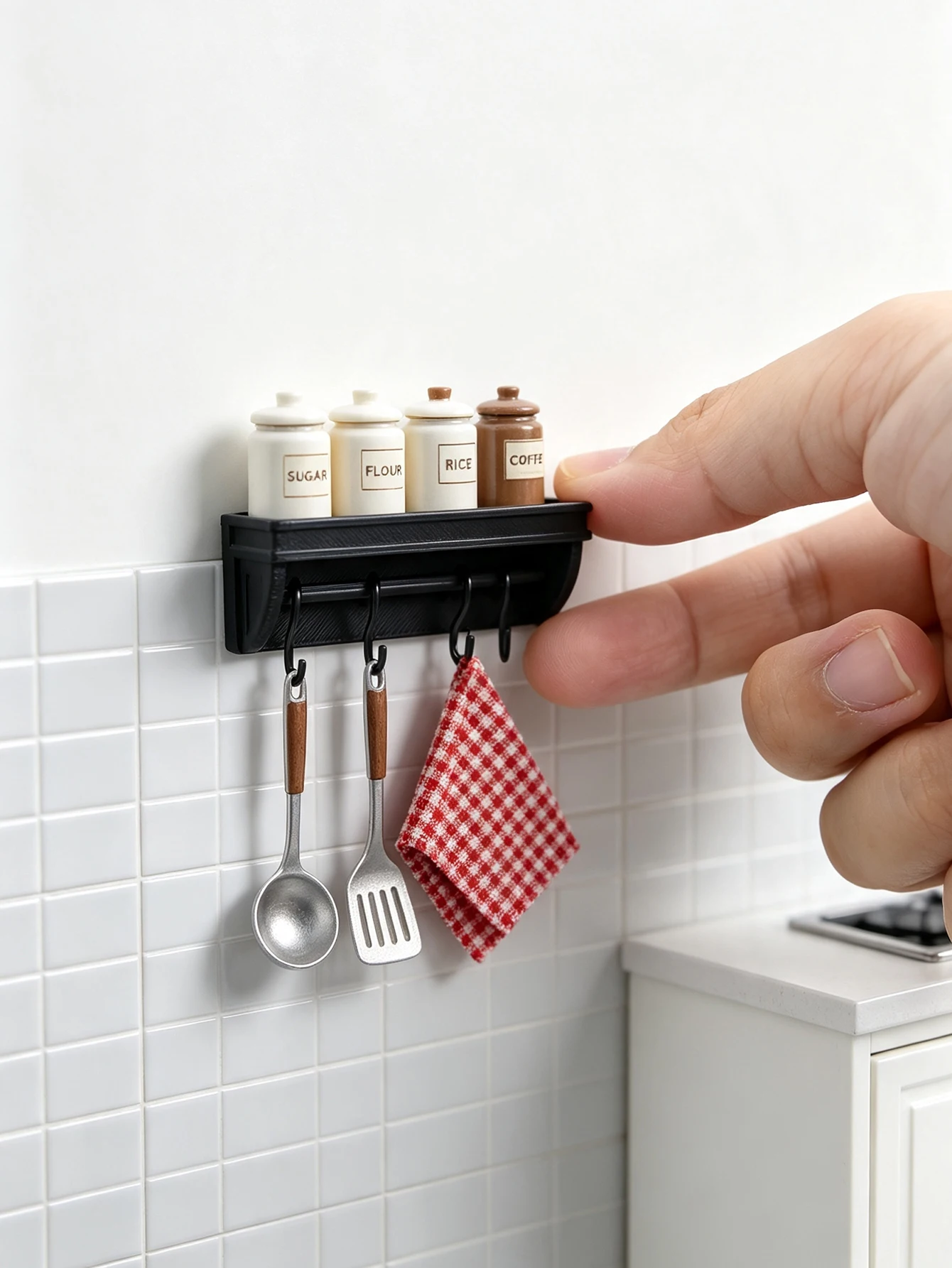 A miniature kitchen utensil storage rack ornament, Christmas gift ornament, suitable for 1/6, 1/12 dollhouses, photography props, micro landscape ornament, miniatures decoration, small gift, giveaway, home decor figuri