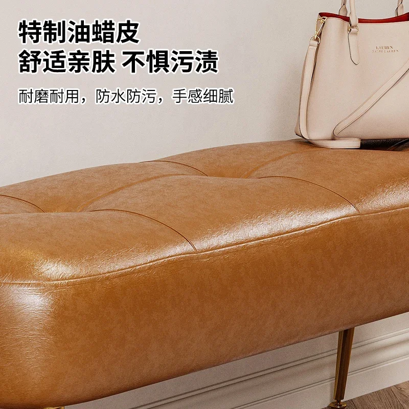 مقعد تغيير الأحذية عند مدخل المنزل يرتدي المنزل