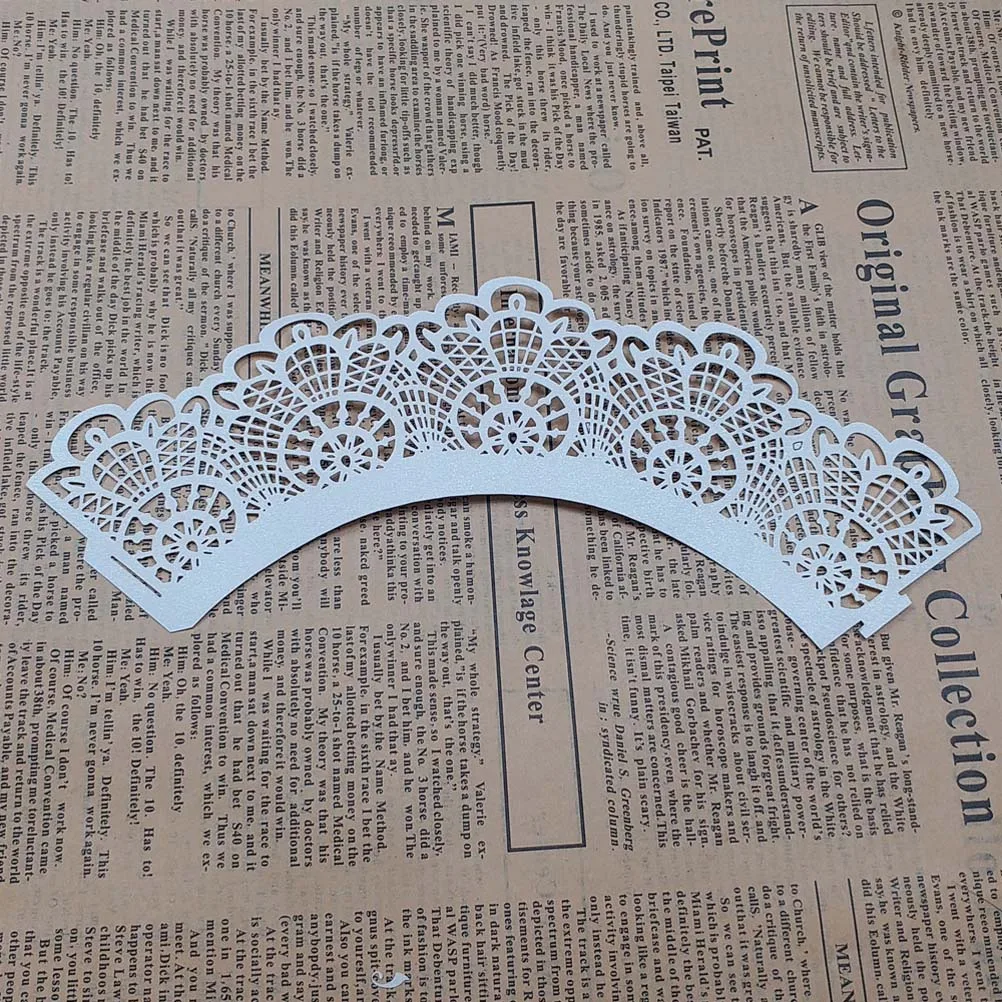 

50 Pcs Cake Edge Decoration Greaseproof Paper Baking Cups Cut Cupcake Liners Wrappers