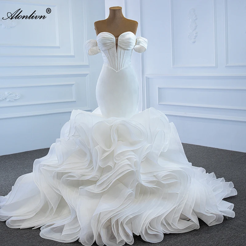 

Alonlivn Real Photo Sweetheart Mermaid Weddind Dress With Tiered Ruffled Train Off Shoulder Sleeves Trumpet Bridal Gowns