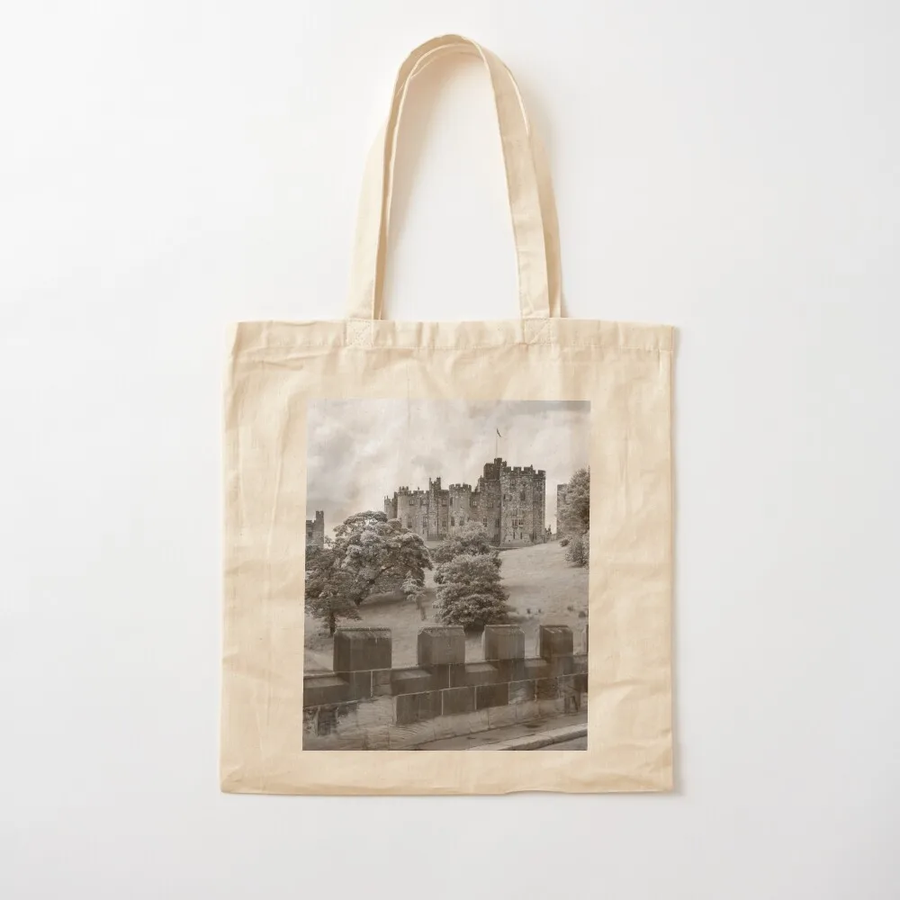 

Alnwick Castle in black and white Tote Bag Eco bag tote bag screen Canvas