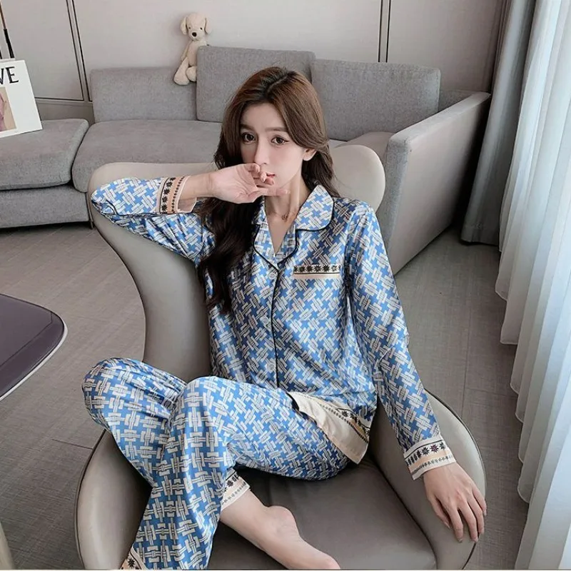 Spring Autumn Ice Silk Pajamas Women Long Sleeve Loose Large Size High-End Loungewear Suit Female Casual Printed Nightclothes