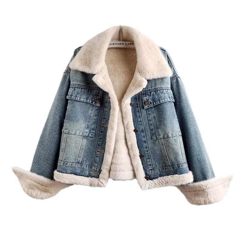 

Винтажная потертая синяя короткая джинсовая куртка, осень-зима, женская новая свободная джинсовая куртка с большим карманом, утепленная теплая джинсовая куртка с подкладкой из искусственного кроличьего меха