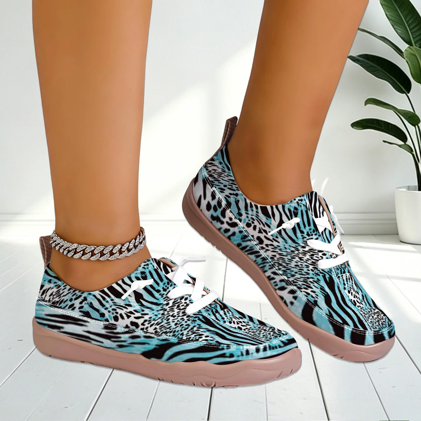 Women Animal Print Low Top Wide Toe Sneakers Soft Flat Sole Fashion Shoes For Hiking Daily Commute Walking view 4