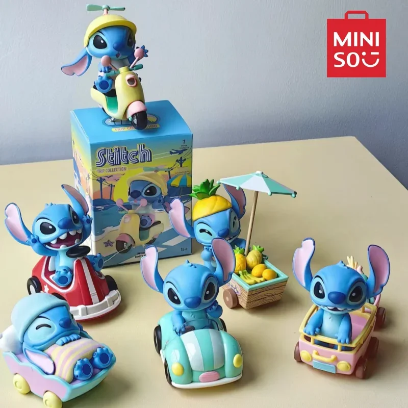 Miniso caixa cega da disney lilo & stitch changyou série modelo brinquedos presente de aniversário anime kawaii modelo decoração de mesa