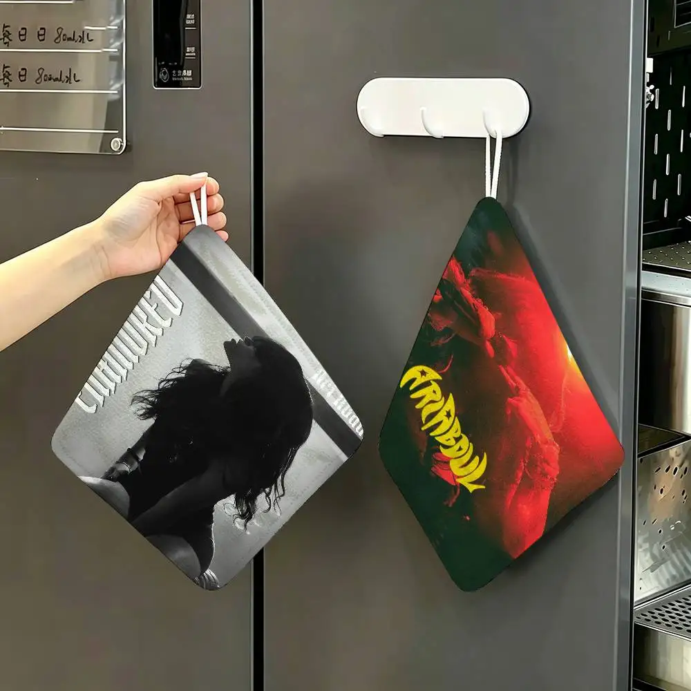 Singer A-Ari Abdul Hanging Kitchen Towel, Polyester Cotton Material, Wear Resistant Hand Wiping Towel for Home