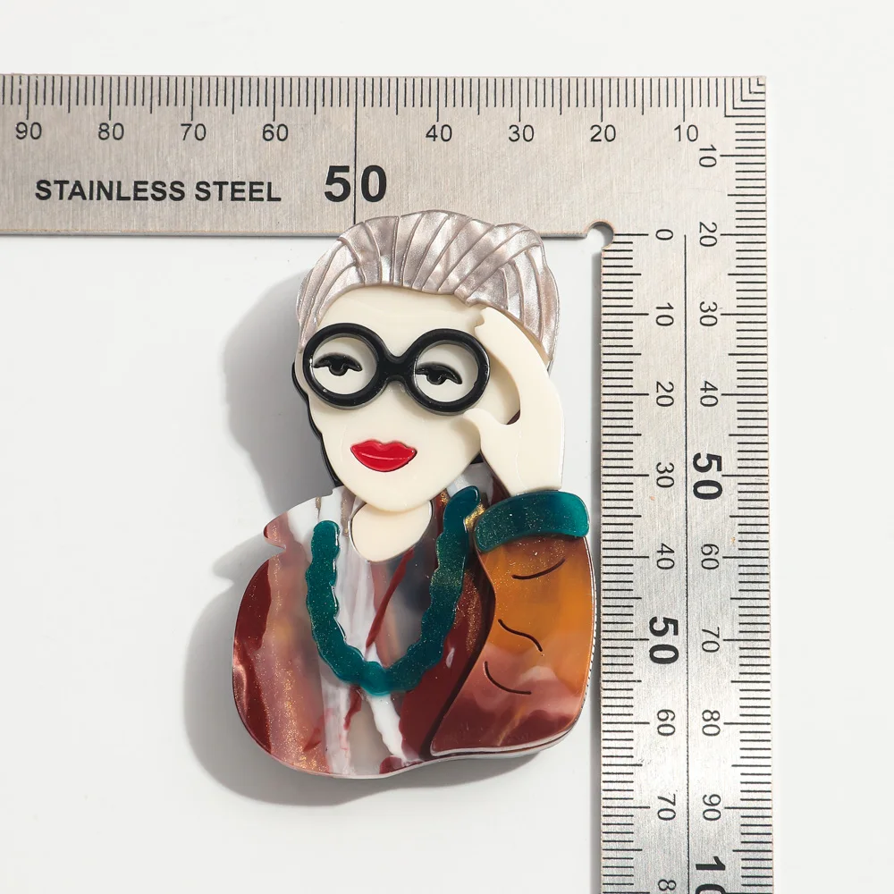Vintage Acrylic Handmade Trendy Grandma Brooches for Women Elegant Lady Brooch Lapel Pins Clothing 2024 Trend Accessories
