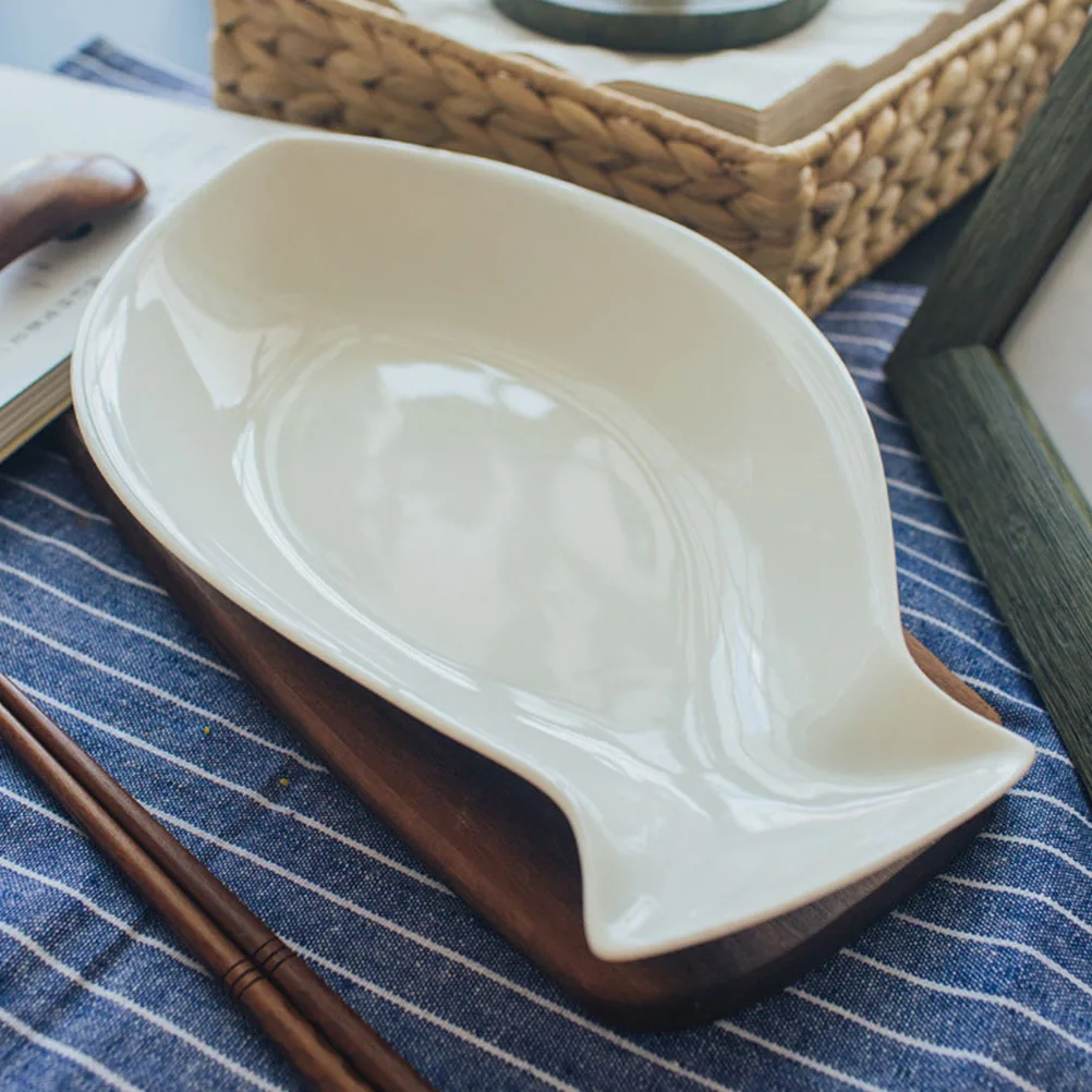 

2Pcs Ceramic Fish Shape Dinner Plates Food Serving Tray Practical for Snack Cake Dessert Ceramic Plates