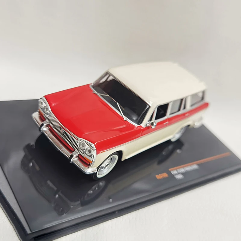 IXO 1:43 Scale FIAT 2300 FAMILARE 1965 Alloy Car Model Diecast Toy Collectible Ornament Souvenir Toys Cars