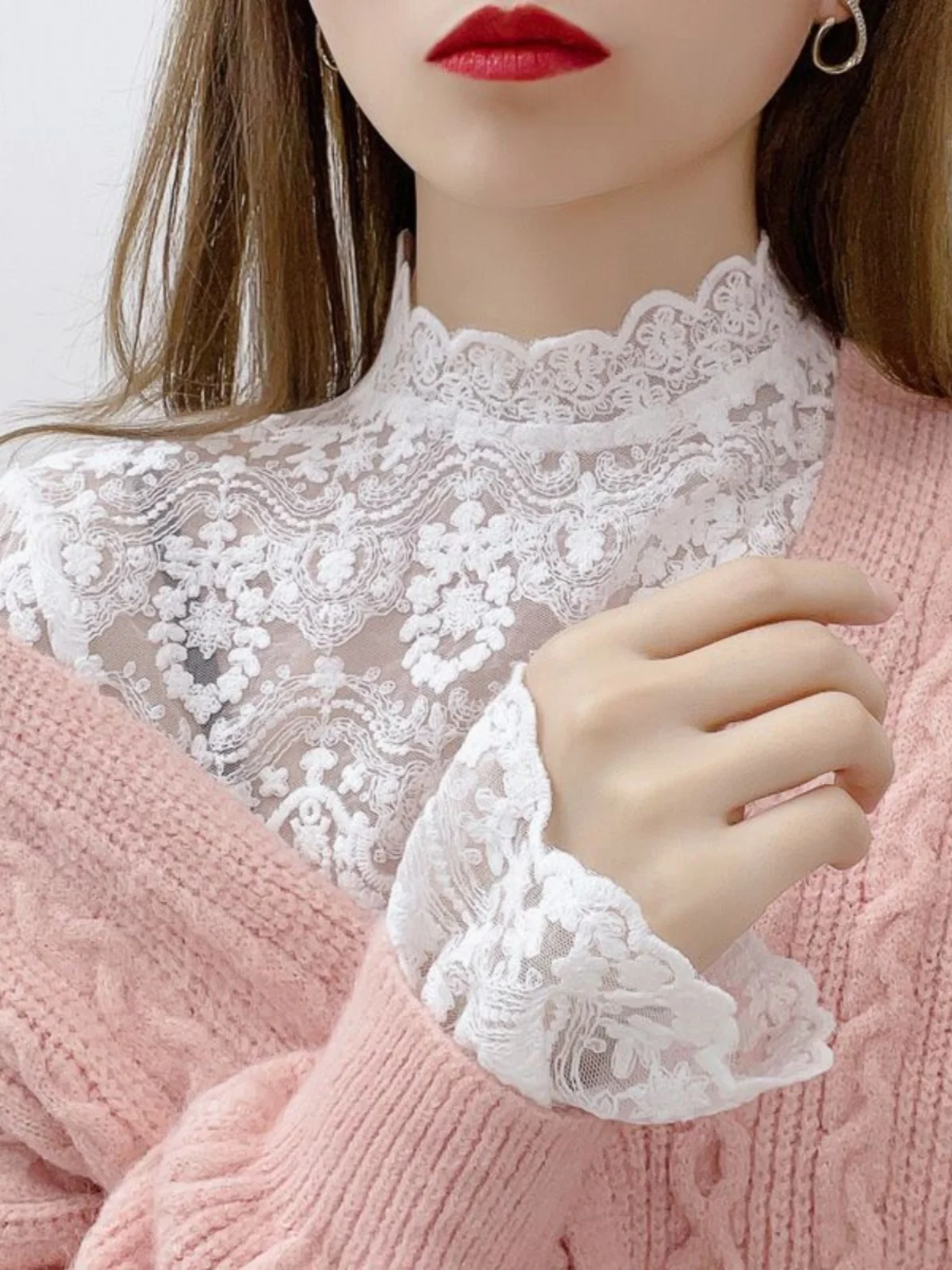 csa-fena-e-de-renda-com-manga-longa-vazada-gola-meio-alta-estilo-coreano-cor-a-outono-inverno