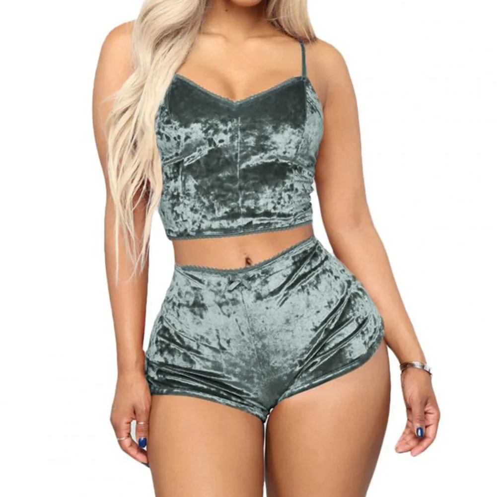 Women's Velvet Polyester Comfortable V-neck Underwear Setcamisole+shorts Pajamas Set Home Clothes Sleeveless Shorts