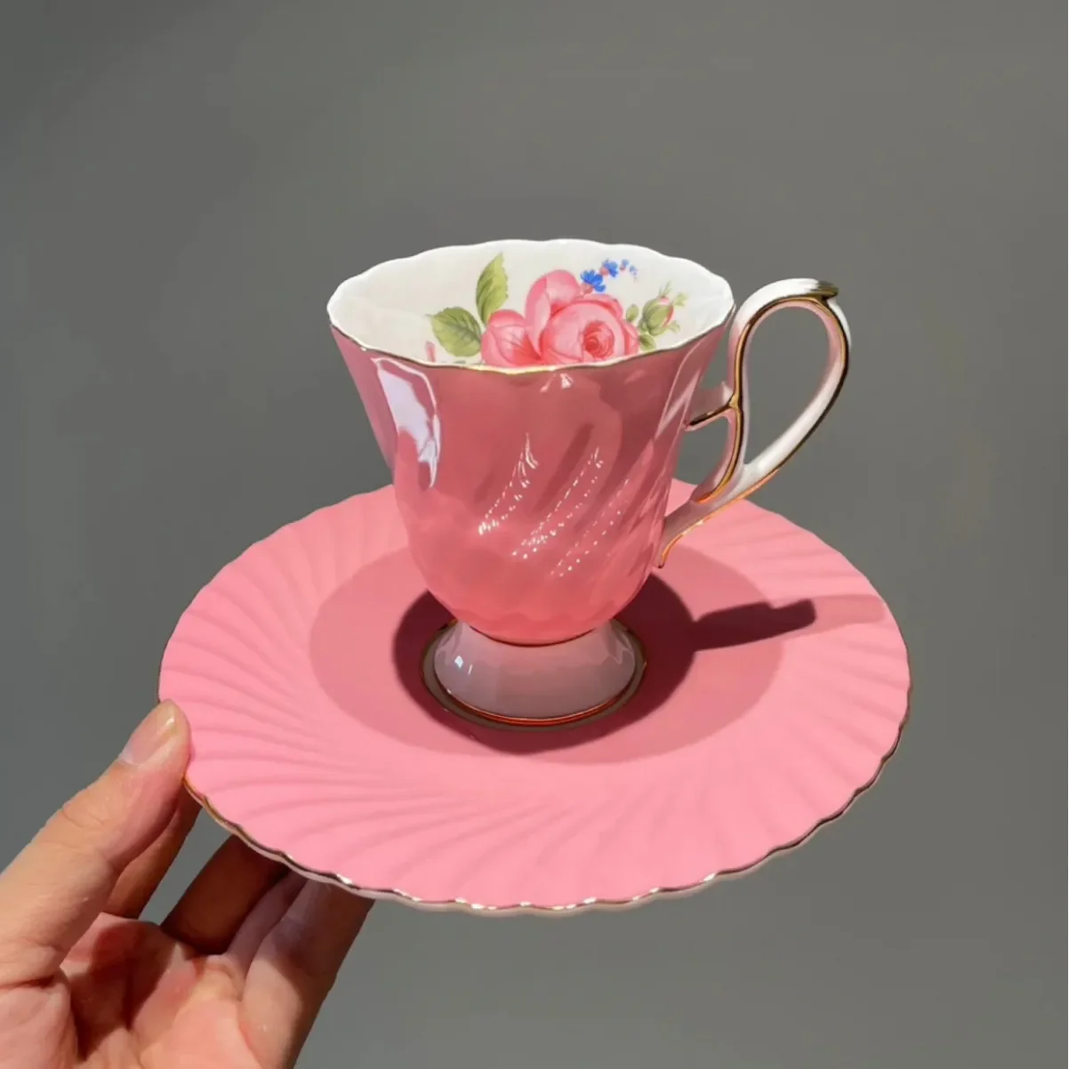 2026new-light-luxury-bone-china-coffee-cup-set-simple-and-fashionable-ceramic-flower-tea-cup-saucer-teapot-household