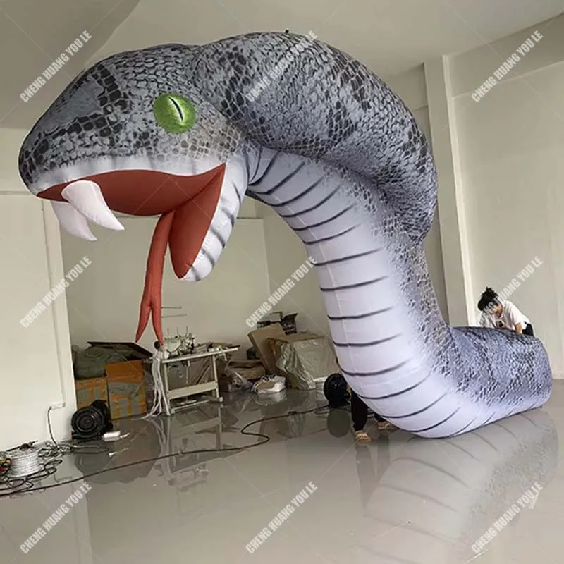 Modelo de desenho animado animal inflável de cobra inflável gigante para decoração