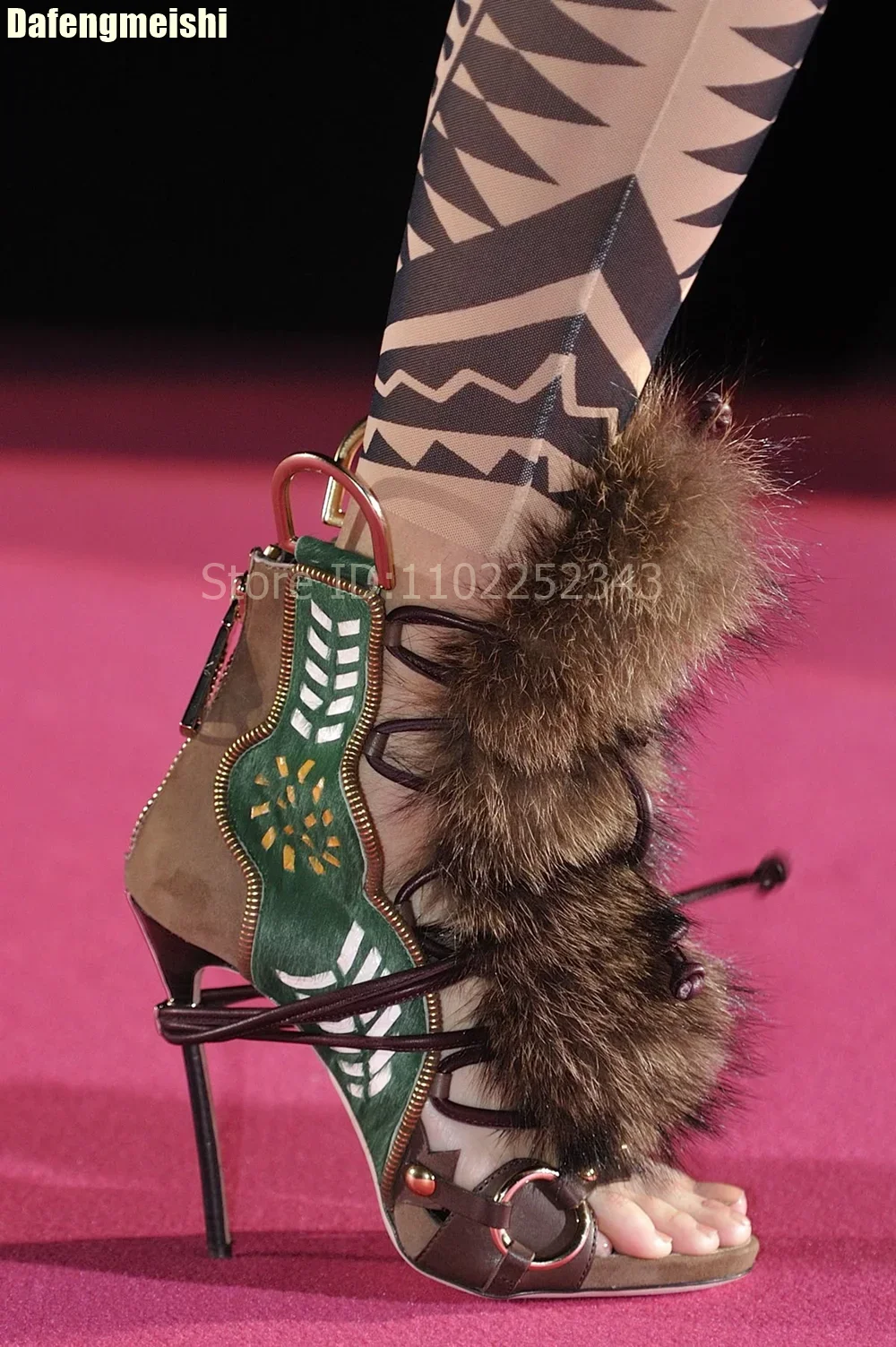 2025 Summer New Hollow Gladiator Sandals Metal Buckle Novelty Fashion Sandals Cross-Strap Fur Thin Heel Open Toe High Heels