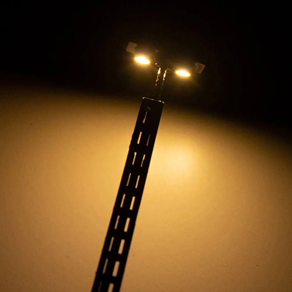 

2Pcs Mini Railroad Light Classic Signal Lamp ABS Stainless Steel Sand Table Decor Sand Table Layout Scene Light Ornament