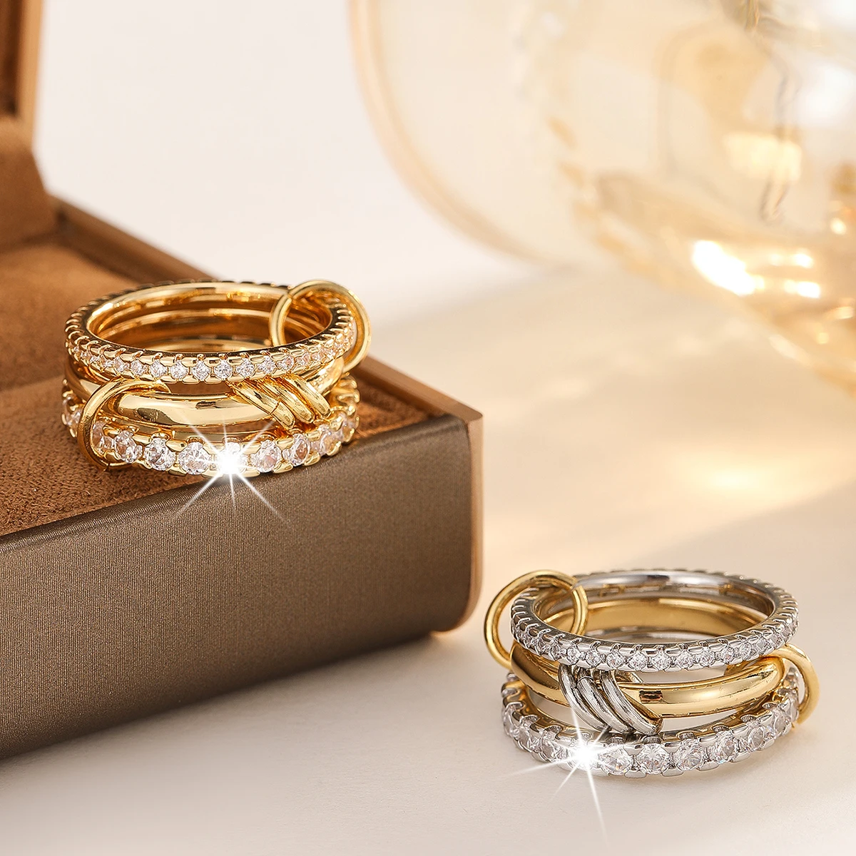 

Three-Ring Stacking Ring, Copper Material Fades, High-End Fashion Series, Suitable As A Gift For Friends