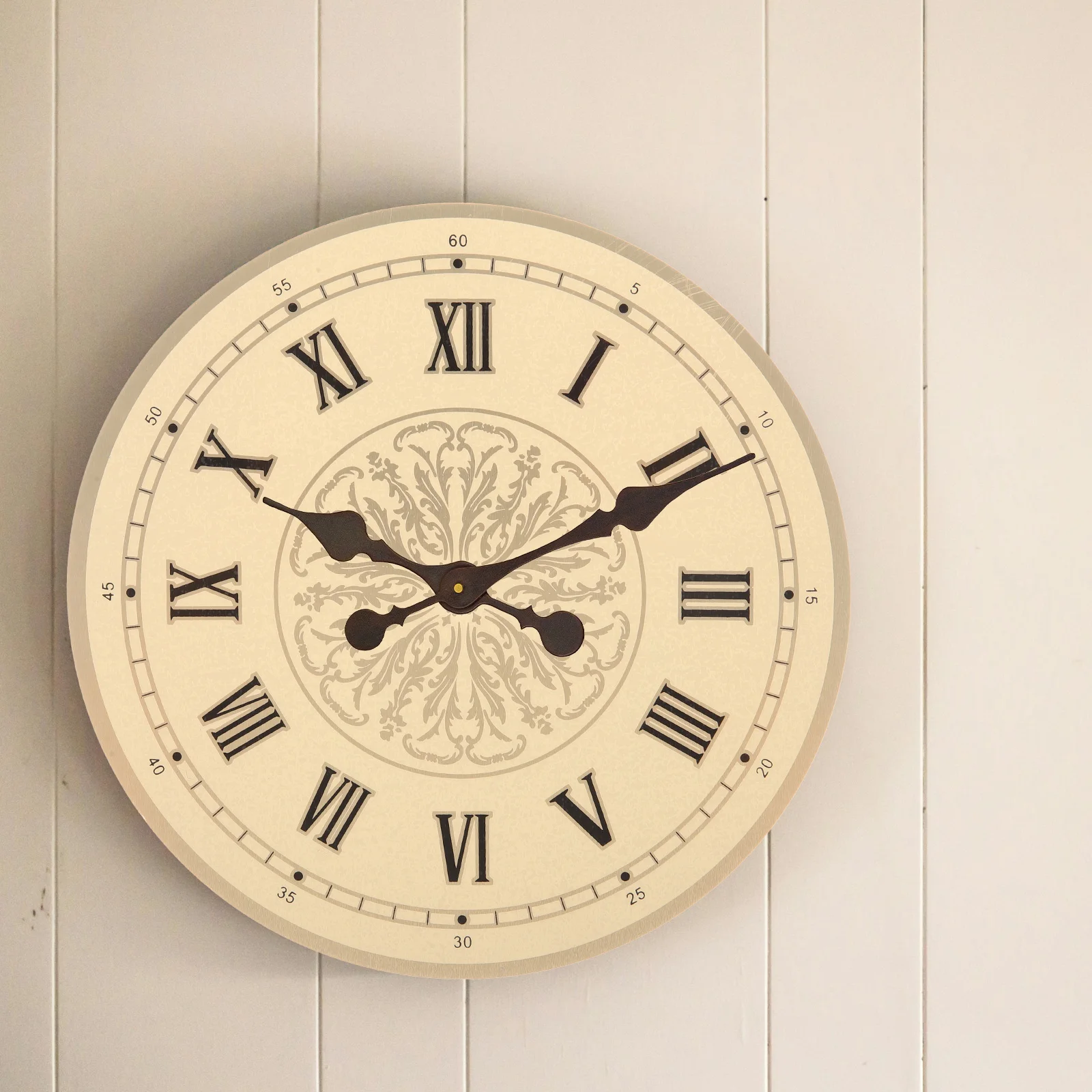 

Retro 17.3cm Aluminum Disc Clock Surface Quartz Movement DIY Wall Clock Parts Accessories Dial Replacement