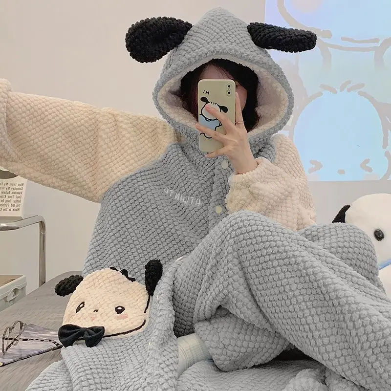 Sanrioed Hello Kittys Robe Coral Fleece Pajamas Set Cartoon Kuromi Cinnamoroll Home Clothes Womens Flannel Long Nightgown Warm