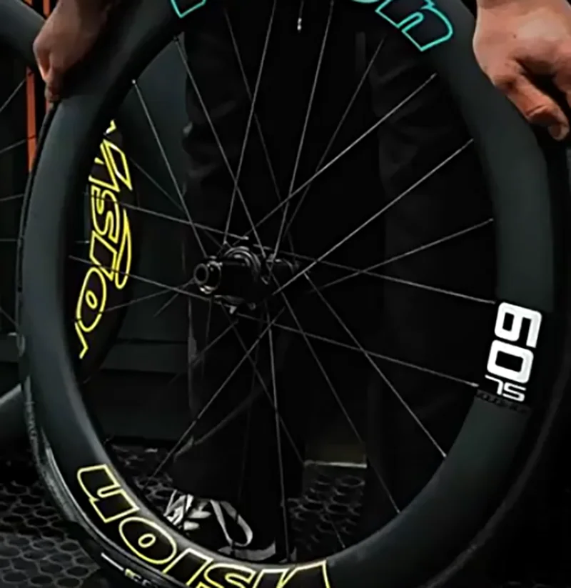 

Width 28mm/30mm/36mm Gravel Carbon Disc Bike Clincher Wheelset 50mm/60mm SL Yellow Blue Sticker Ceramic Ratchet Center Lock
