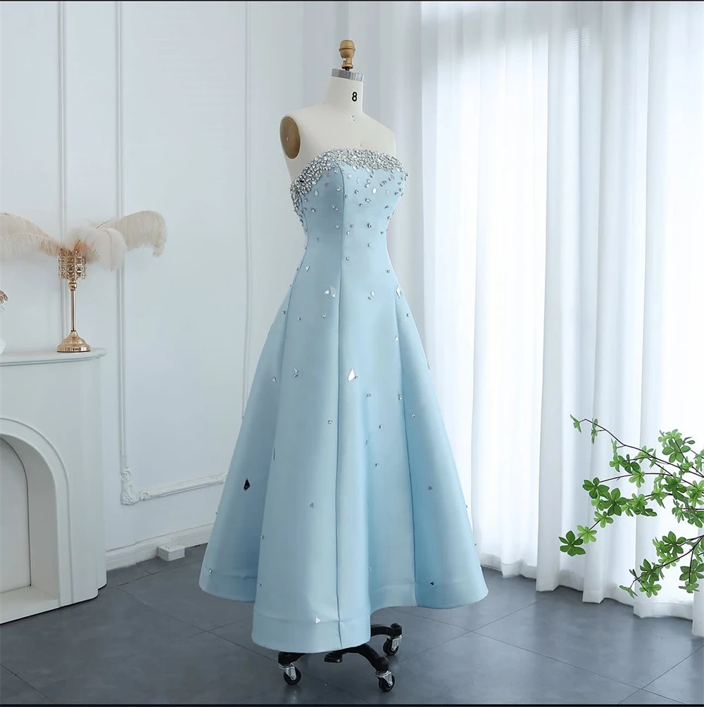 

Customized Soft Blue Satin Evening Dresses Exquisite Strapless Sleeveless Homecoming Dresses Fashion Special Occasion Gowns