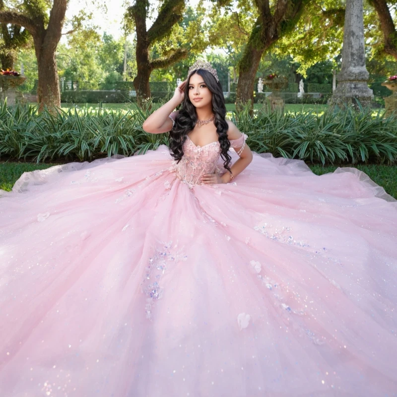 

Pink Shiny Ball Gown Quinceanera Dresses Flower Applique Beading Crystal Tull Corset Off Shoulder Sweet 16 Dress Vestidos 15