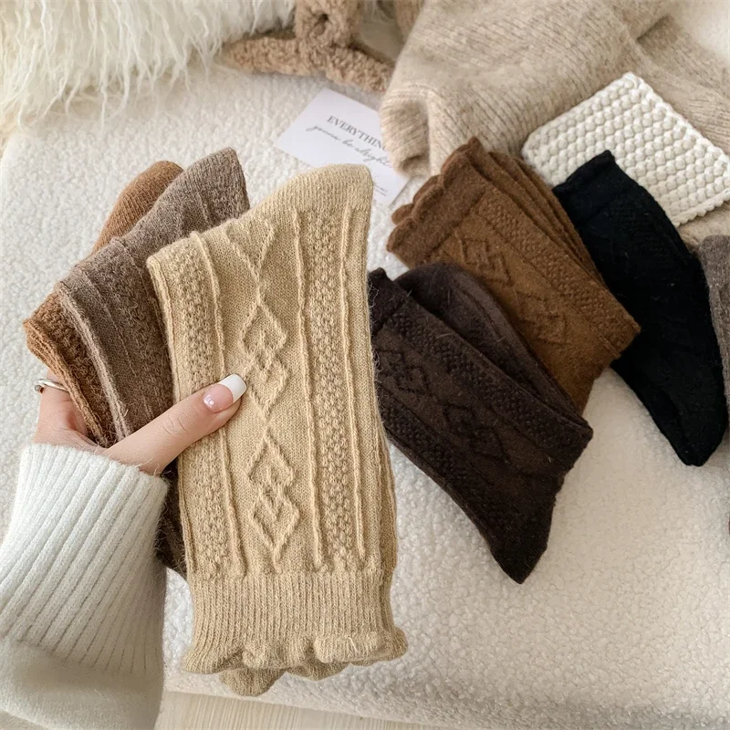 Warm Socks For Women New Solid Color Thick Autumn Winter Casual Wool Socks Female High Quality Cute Frilly Fashion Comfort Socks