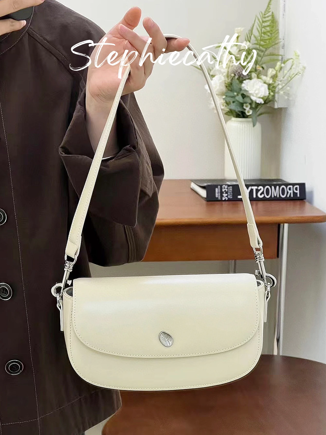 

SC Women Fashion Chic Genuine Leather Flap Shoulder Bag Cross body Underarm Purse Elegant Simple Design Commute Daily Handbag