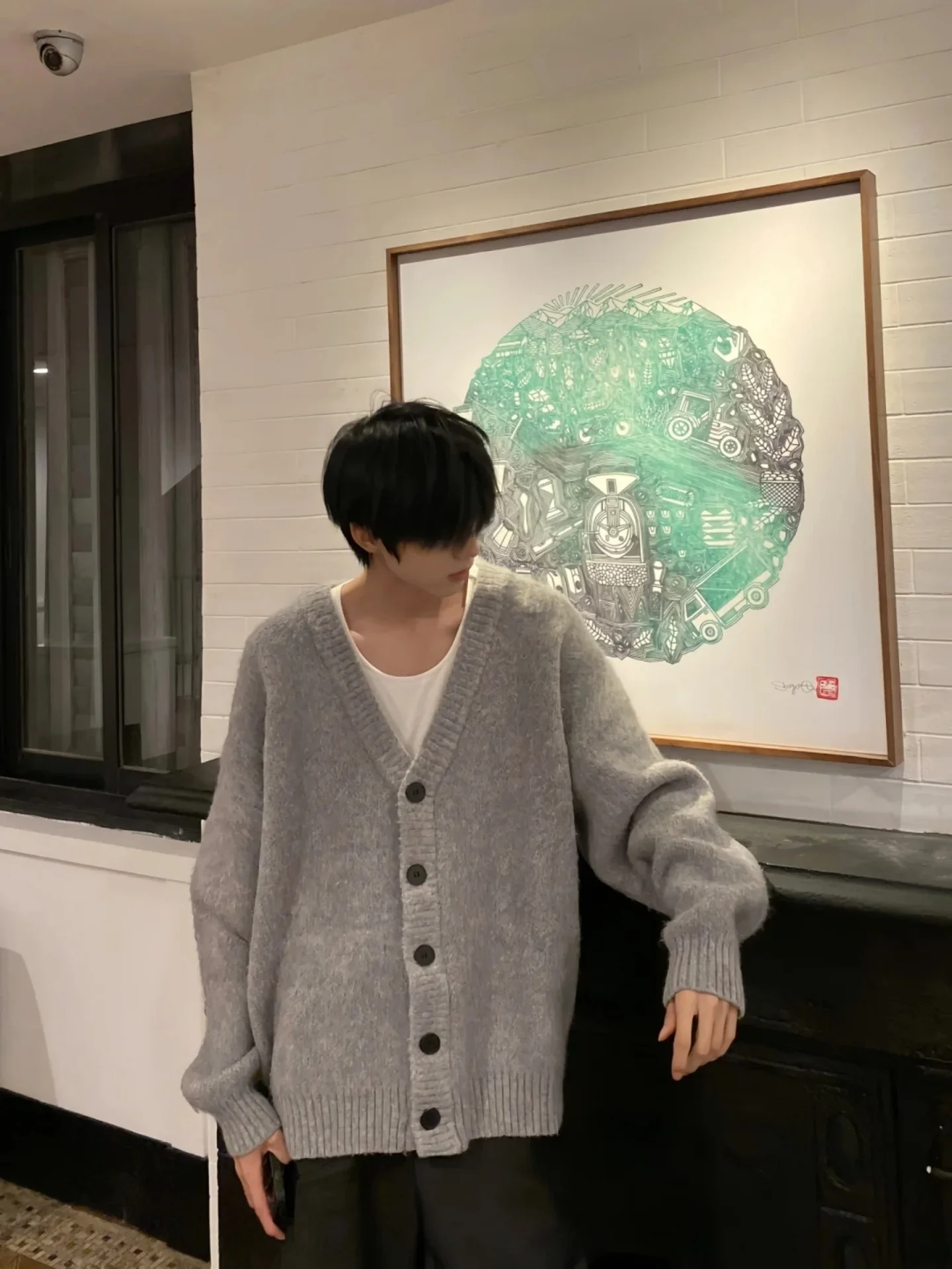 

Мужской вязаный кардиган с V-образным вырезом, осенне-зимний, повседневный, свободного кроя, с длинными рукавами, в корейском стиле, для отдыха