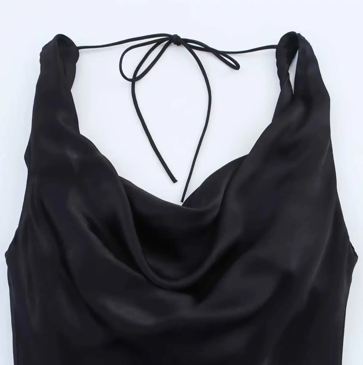 女性用シルクサテンブラックドレス - エレガントなスリムフィットエンパイアウエスト足首丈ガウン、ノースリーブレディライクスタイル新着