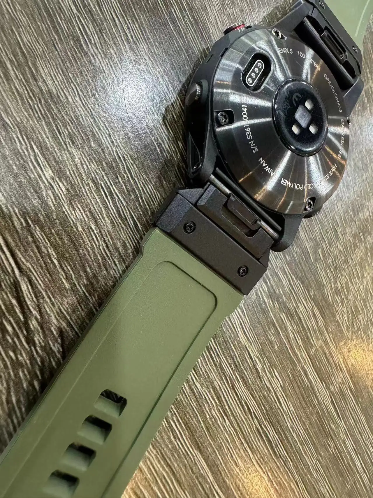 حزام من الفولاذ المقاوم للصدأ ، مقاس سريع 26 دقيقة ، فولاذ مقاوم للصدأ ، دلتا gartmedix ، إندورو ، فينيكس ، 7X ، 7 ، 6X ، 6 ، 5 ، 5X Plus ، Epix Pro Gen 2