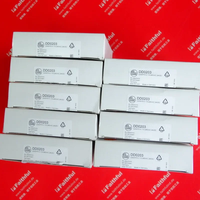 New DD0203 D200/FR1A 110-240VAC 24VDC module
