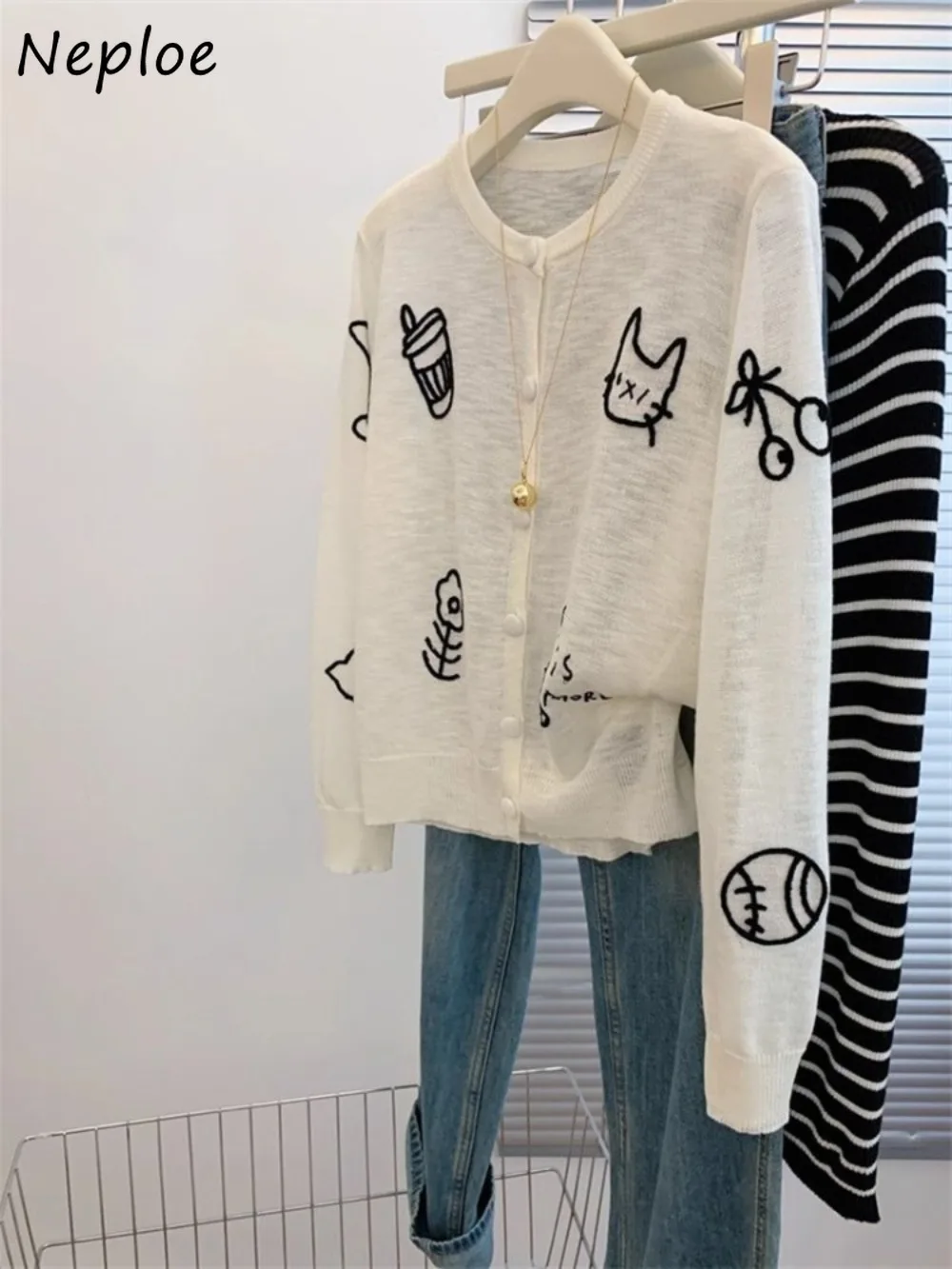 

Neploe Cartoon Print Sunscreen Knit Cardigan New Korea Premium Minority Thin Jumper All-match Office Lady Casual Soft Fresh Tops