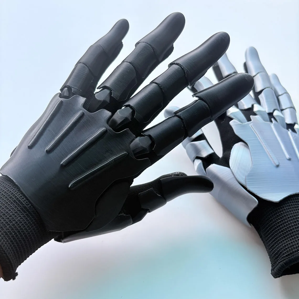 Cyberpunk Robotic Mechanical Gloves,3DPrinted Articulated Finger Gloves,Futuristic Claw Hand Costume Props,Halloween Party Decor