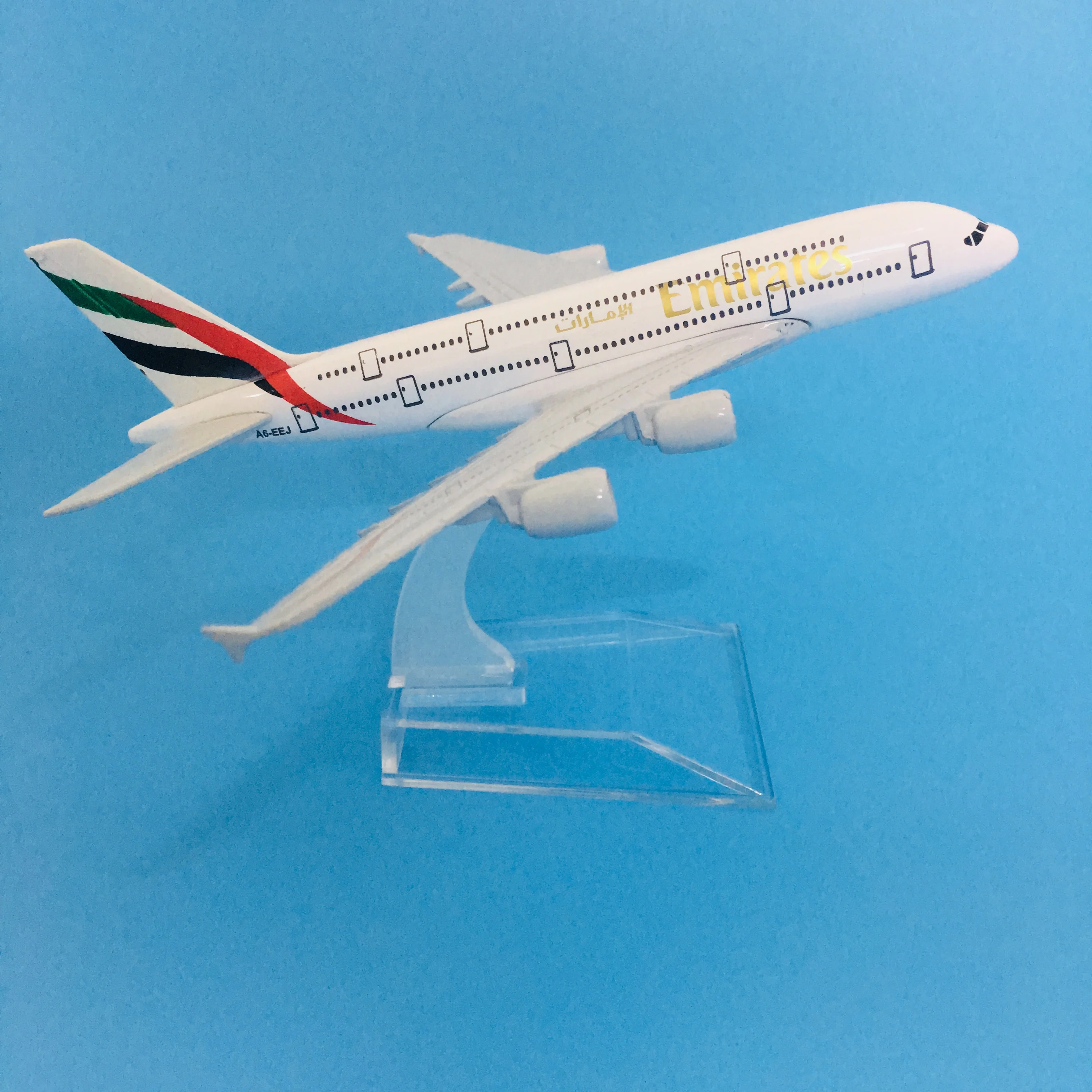 Iaszón Rövid tüllszoknya Összekapcsolt Arab emirates Légitársaság Airbus A380 Léghajó manöken Repülőgép diecast manöken Képsík Fém 1:400 Léghajó