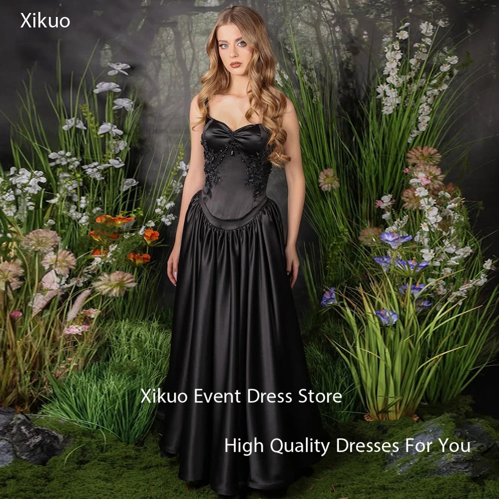 Xikuo فساتين سهرة أنيقة من الساتان الأسود على شكل حرف A على شكل قلب كريستال رداء كوكتيل نسائي بحزام سباغيتي فساتين لحضور الحفلات الموسيقية حسب الطلب