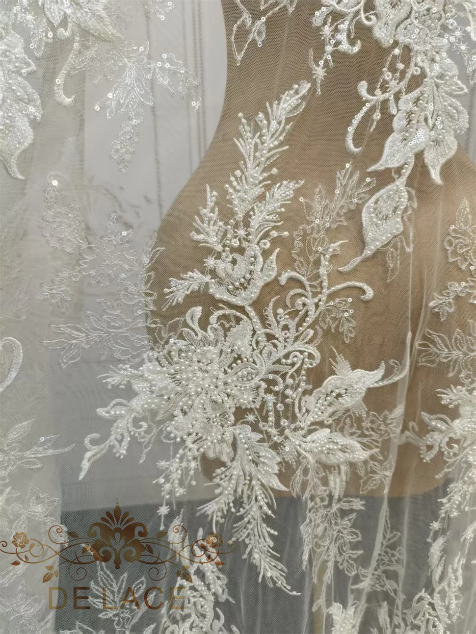 JZQ 럭셔리 헤비 비즈 레이스 플로럴 자수 반짝이는 스팽글 원단 웨딩 드레스 고품질 레이스 원단