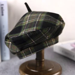 2025 berets Fashion Beret Wool Plaid Green Casual Beanie Retro Literary Forward Cap Peak Cap Driver Women Hat FDM01