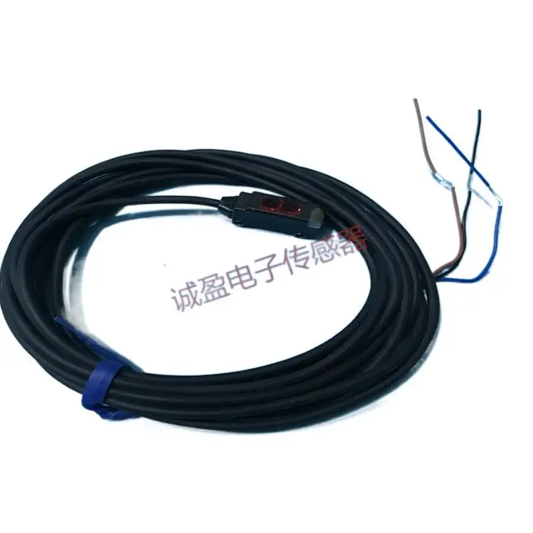 Original NEW E3T-SL22  2M 12-24VDC