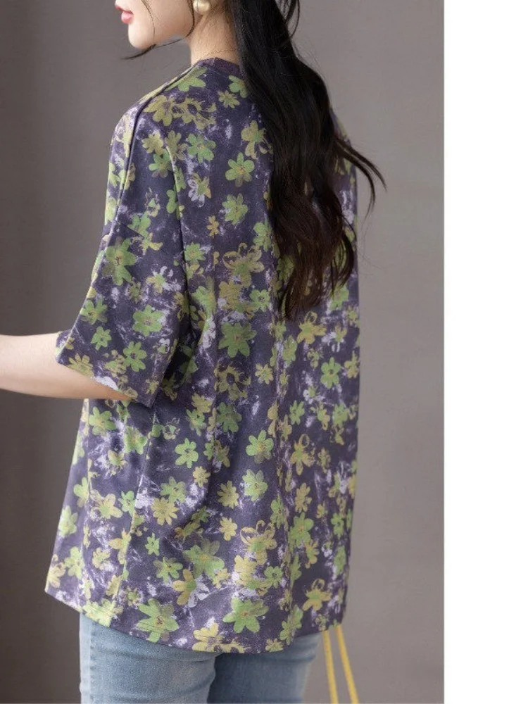 Casual Daisy Print Short Sleeve T-Shirt Women's Commute Style Standard Fit Summer Top Tag Removed Korean Version Straight Tube