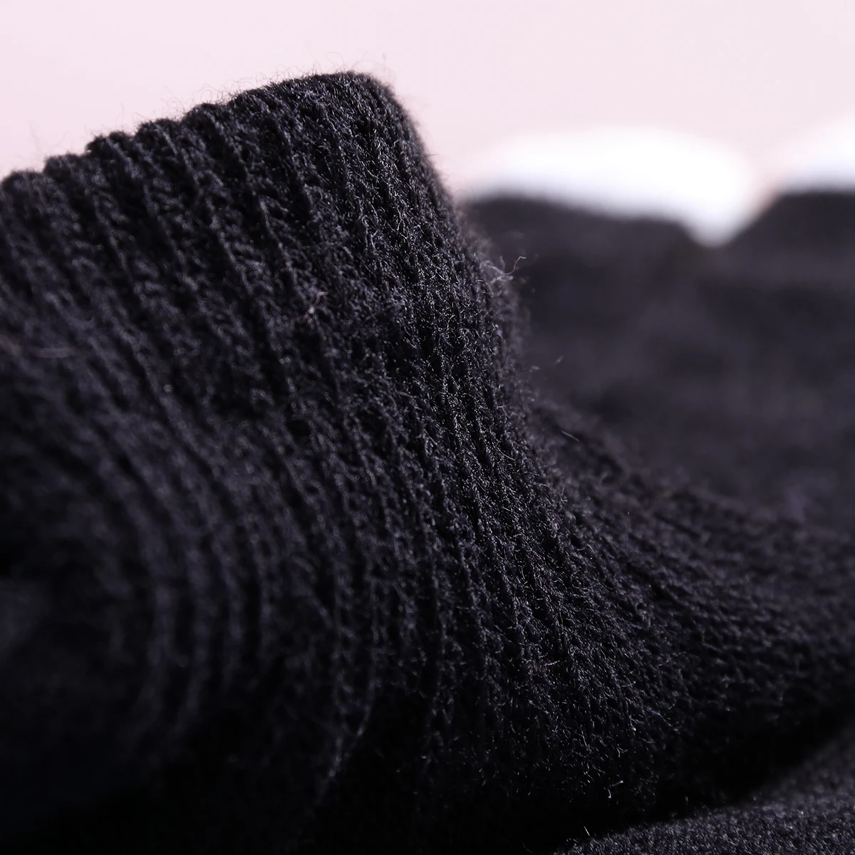 

Touch Screen Gloves for Winter Smartphones Tablets Unisex Design Conductive Fingertips Keep Hands Warm While Texting Or Browsing