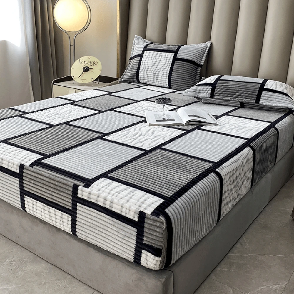 Winter Plaid Striped Velvet Fitted Sheet Thick Warm Milk Velvet Mattress Cover Elastic Deep Pocket Anti‑Slip Bed Sheet Protector Single Double Queen King Size Bedding Set
