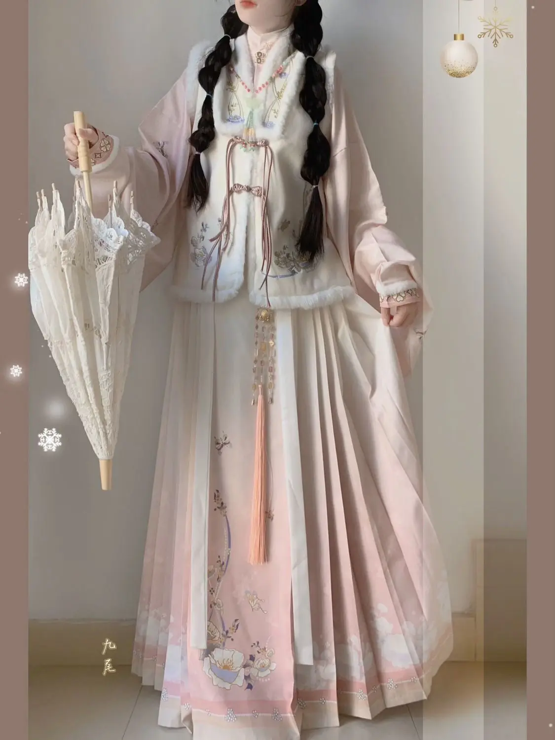 2025 New Year Wear Chinese Style Clothes Chinese Hanfu Women's Winte Stand Collar Daily Fresh Embroidery With Plush To Keep Warm