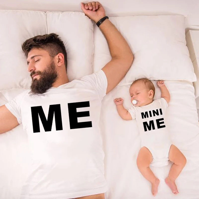 Funny Me and Mini Me Printed Dad and Baby Family Matching Clothes Cotton Family Look Father Son Mom Daughter Kids Shirts Outfits