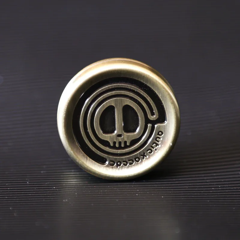 المعادن الشيطان غطاء الحليب تململ مكافحة الإجهاد اللعب المغناطيسي اللمس عملات الكبار EDC تخفيف الإجهاد اللعب الحسية فنجر سبينر الهدايا