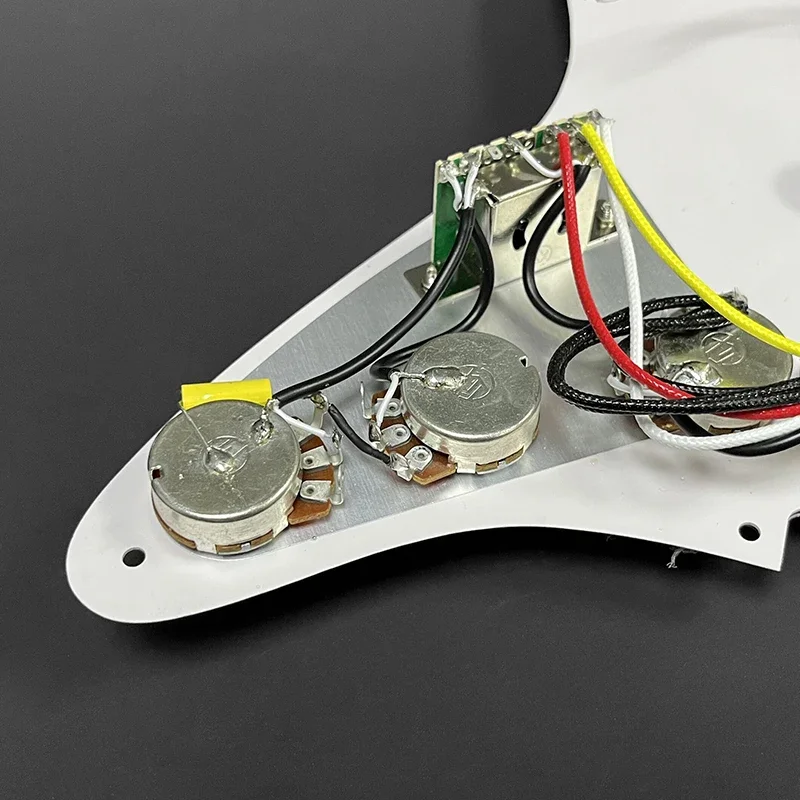 Alnico 3 SSS Prewired Guitar Pickguard Loaded Pickguard Staggered Pickups 48/50/52mm for FD ST Guitar 9 Colors Choose