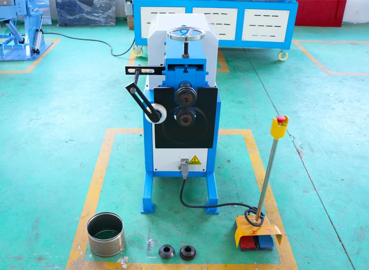 Small electric Iron Steel HVAC DUCT roll beading machine for Round Tube