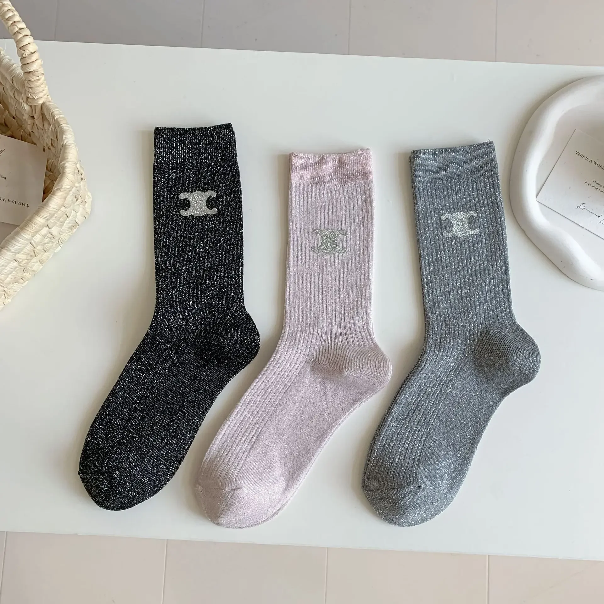 Winter Warm Thickened Padded Socks Solid Colour Embroidery Logo Mid-calf Socks Leisure Pile Socks Women Cold-proof Mid-calf Sock